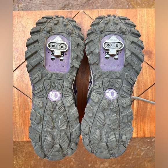 Pearl Izumi mountain biking shoe - Sz 7 - 7.5 (38). Great condition with SPD - Picture 4 of 9